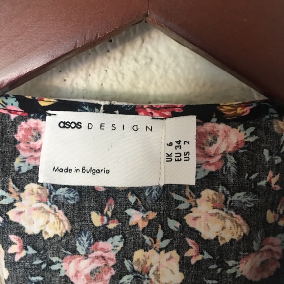 ASOS Design Wrap Front Mini Dress with Crochet Collar in playful floral Sz 2 - Picture 9 of 12